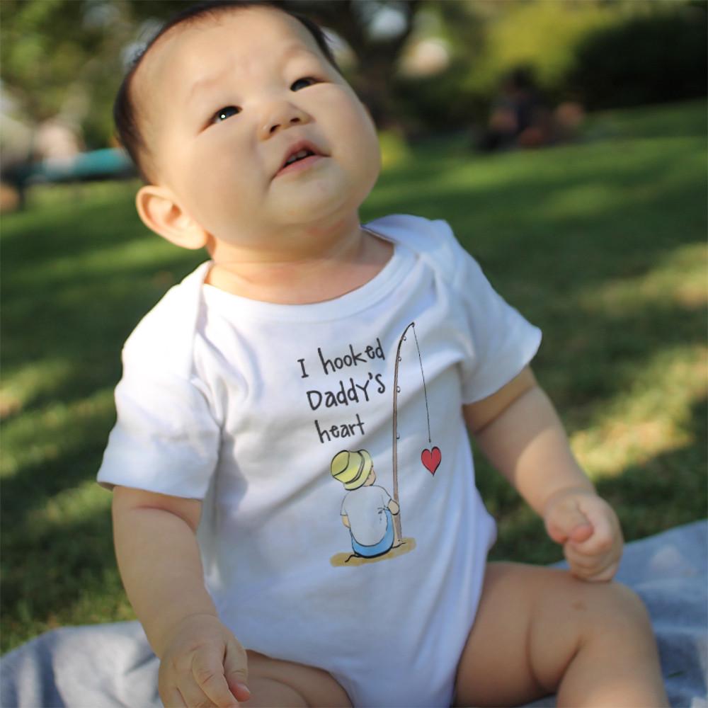 I Hooked Daddy's Heart Baby Bodysuit-1